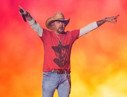 Jason Aldean notches 30th chart topper